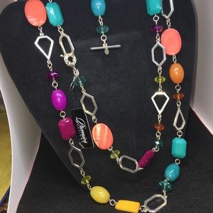 ✨True Colors Necklace✨